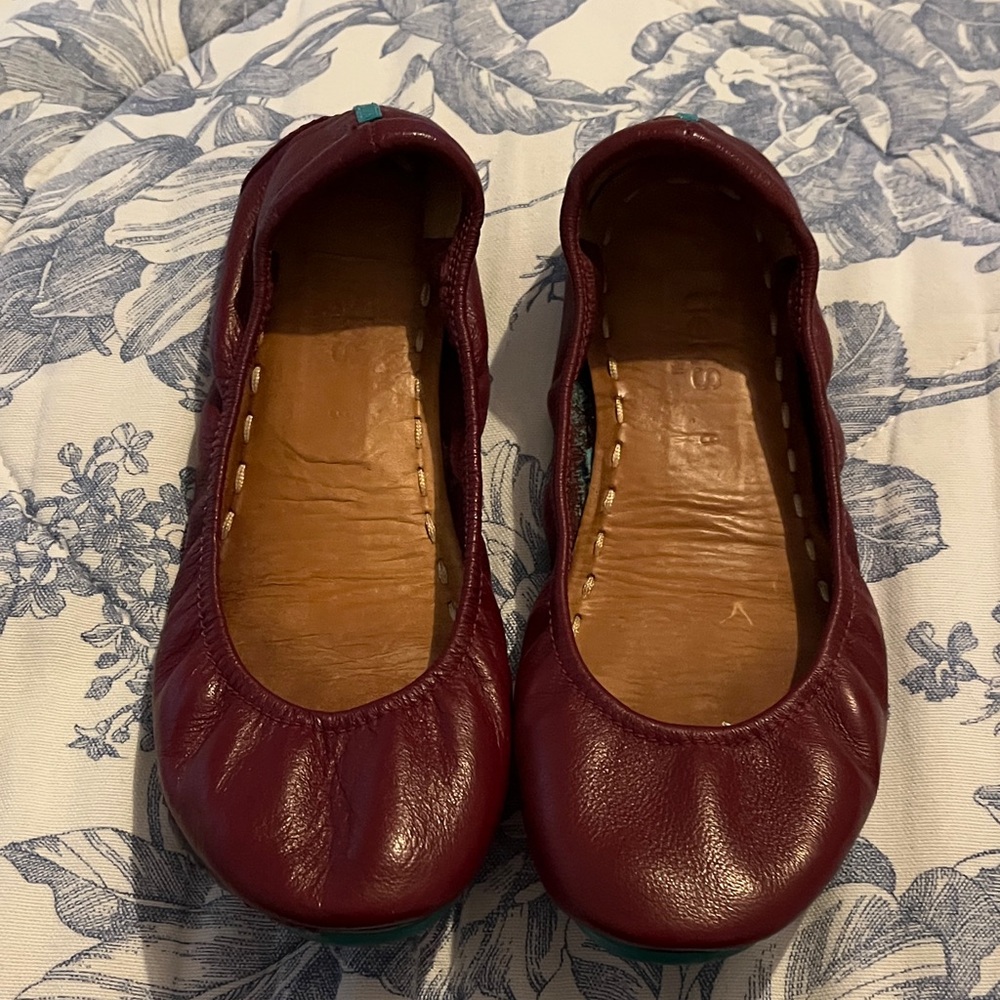 Pair Burgundy Tieks for Parts